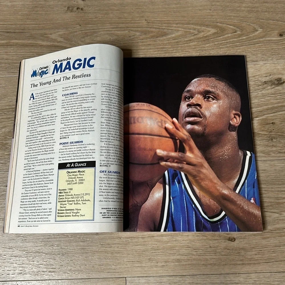 NBA Michael Jordan Lindy's Pro 95-96 Annual Magazine Book- Clash of The Titans